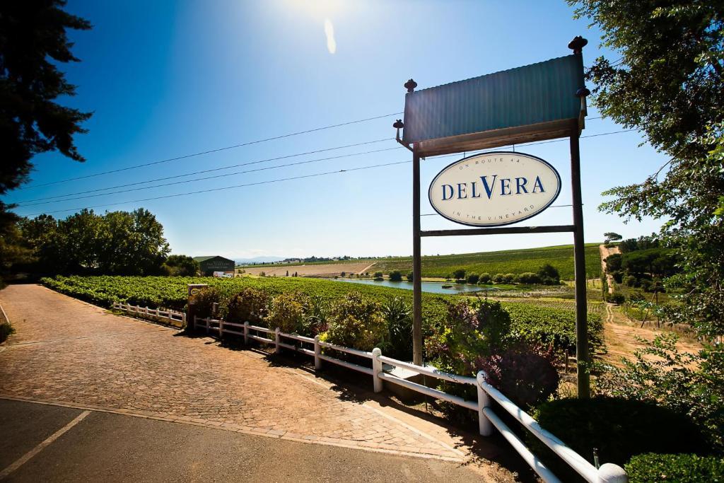 Dirtopia Trail Lodge Стелленбос Экстерьер фото